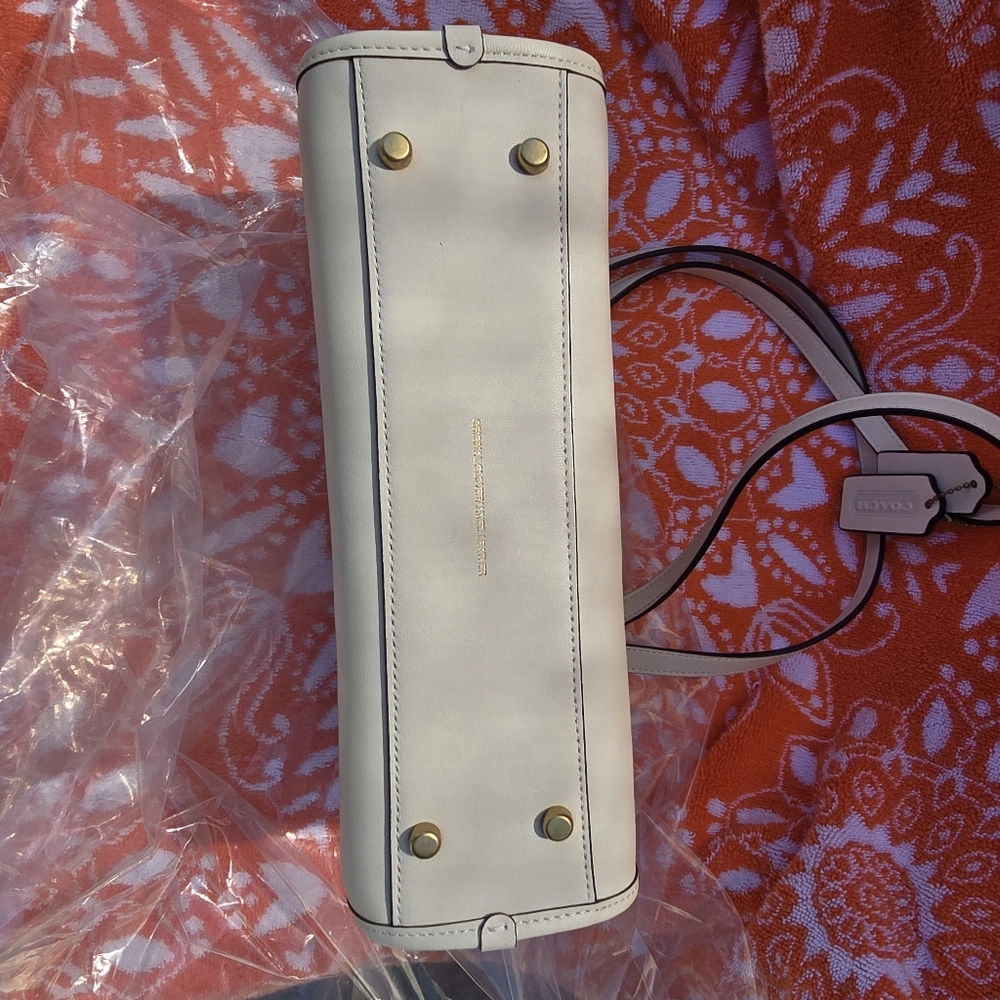 Coach Swing Zip Shoulder Bag - Picture 13 of 16